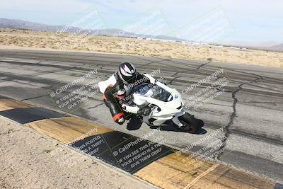 media/Nov-30-2025-TrackXperience (Sun) [[c0061d280f]]/2-Level 2/Session 4 (Turn 12 Inside)/